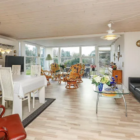 Homely Holiday Home In Hals With Terrace * Hals