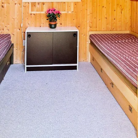 Homely Holiday Home In Hals With Terrace 度假居 Hals